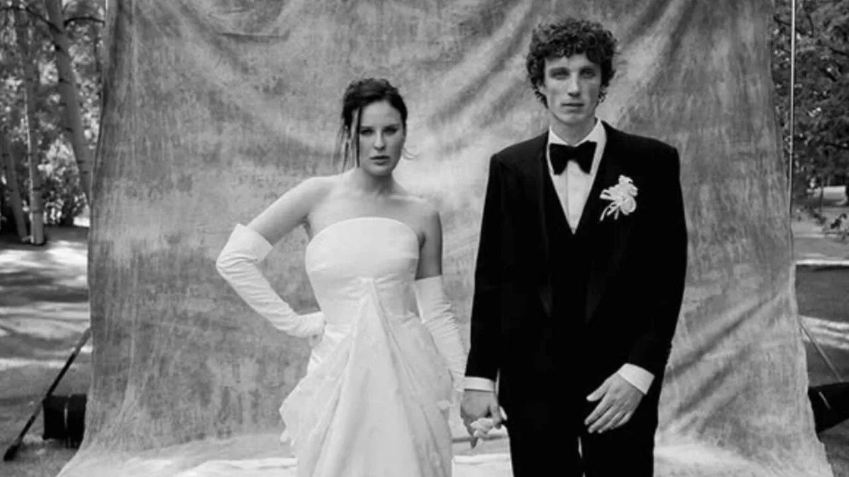 Rumer Willis posts about Tallulah Willis’ wedding