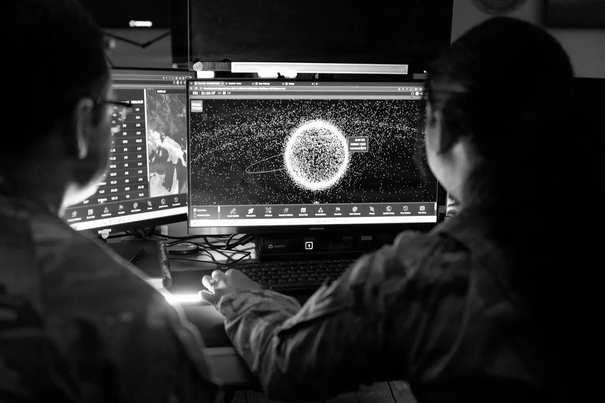 EUA abrem precedente perigoso ao militarizar o espaço