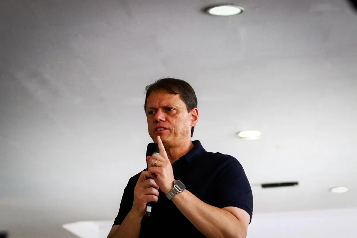 Tarcísio e Marinho reforçam mobilização por 7 de Setembro em encontro de Nunes