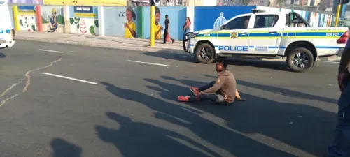 Sixteen vehicles torched in Durban and Soweto as anti-immigration protests continue