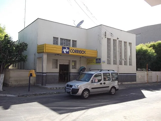 Comissão que analisa “taxa das blusinhas” avalia dar exclusividade de entrega aos Correios