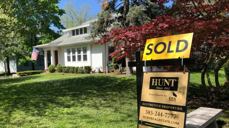 Mortgage rates hit the brakes