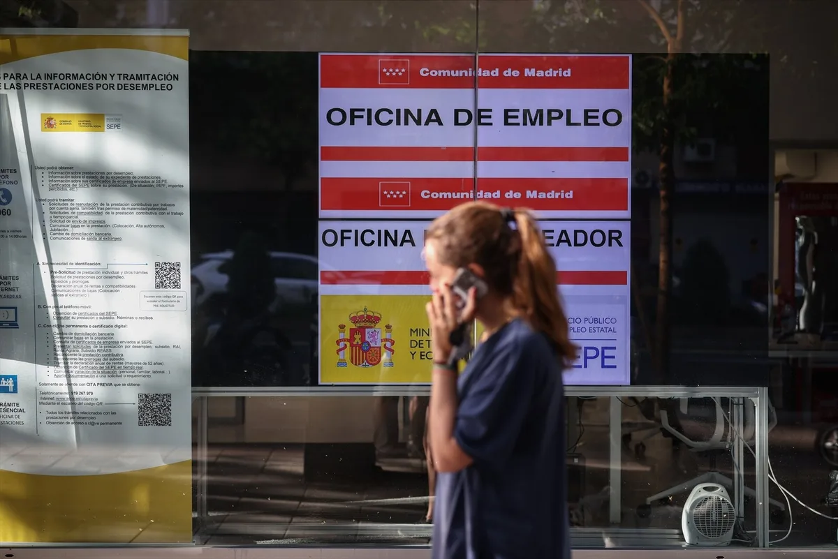 España roza los 22,4 millones de afiliados: el mercado laboral vive su mejor agosto desde 2007