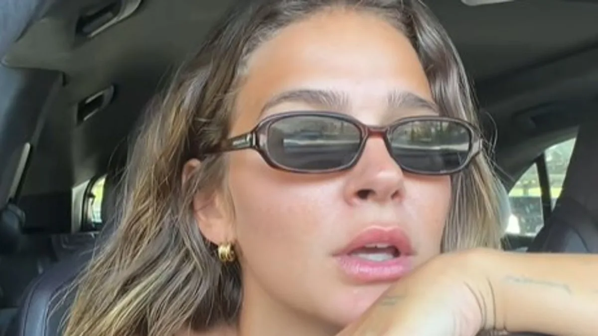 Laura Escanes rompe a llorar tras dejar a su hija Roma con Risto Mejide: "Siento que me pierdo tantas cosas"