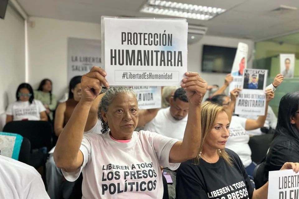 Amnistía urge a Venezuela adoptar medidas humanitarias en favor de presos políticos