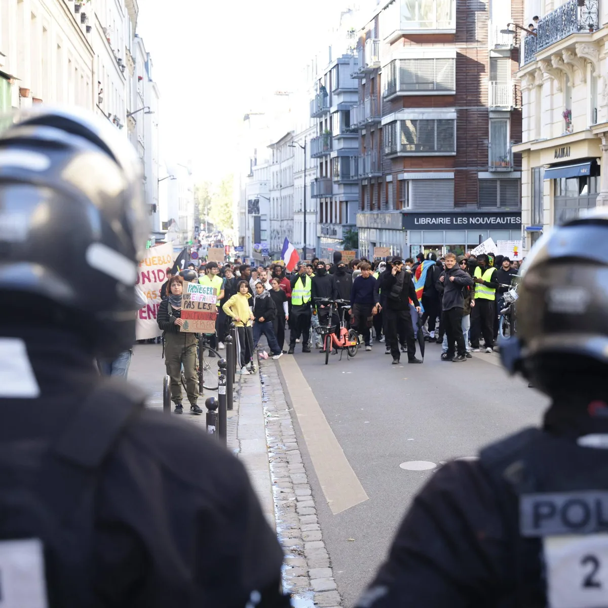Proteste in Frankreich - Zusammenstöße zwischen Demonstranten und Polizei in Paris, Lyon und Marseille