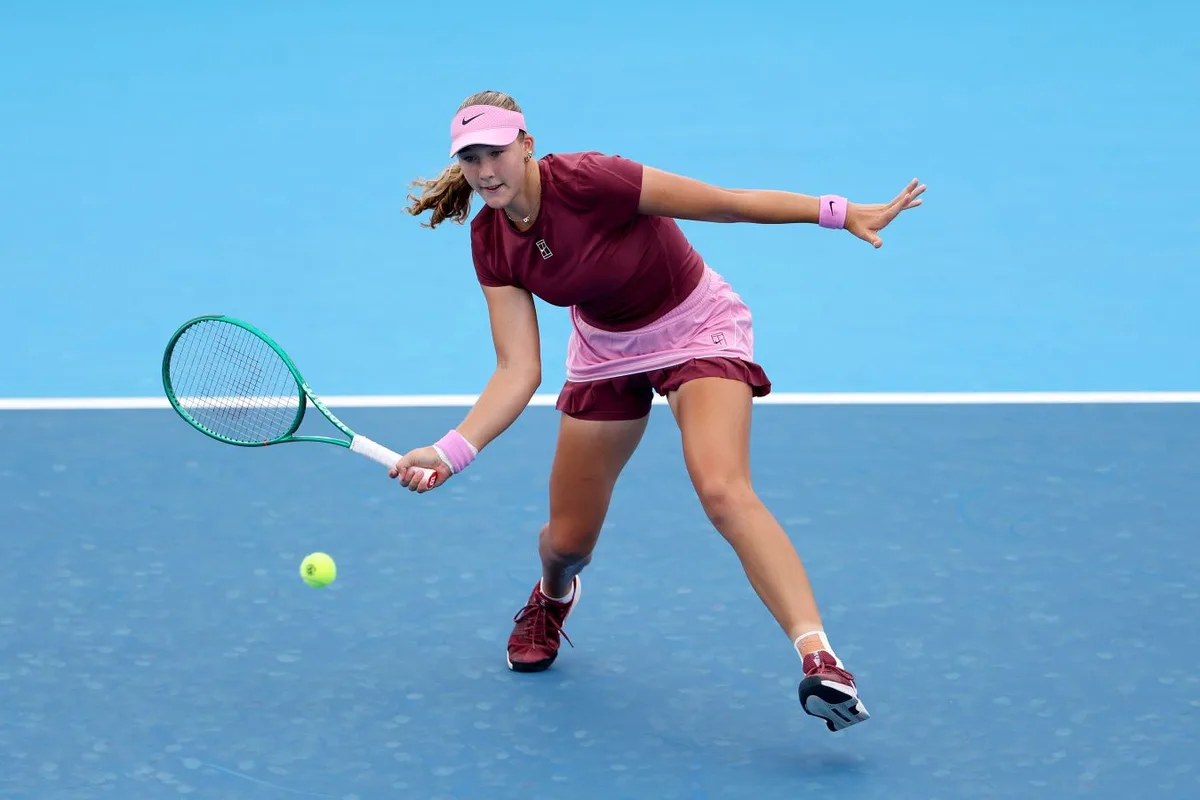 Мирра Андреева впервые с июня вышла в 1/8 финала турнира WTA