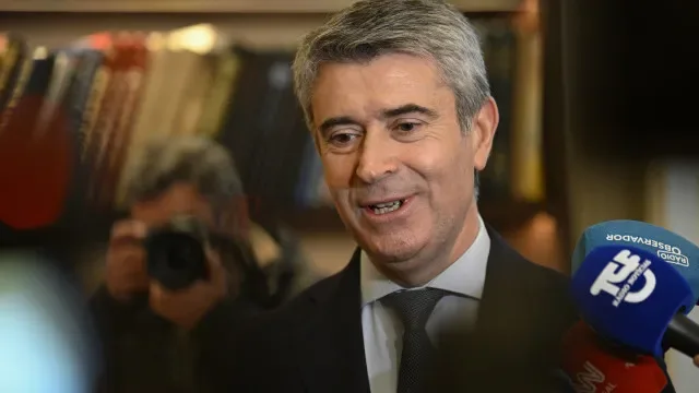 Combustíveis. "O doutor Hugo Soares e o Governo estão a faltar à verdade"