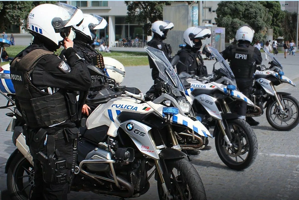 Estigma entre polícias: a imagem do agente imperturbável, quem mostra ser vulnerável é fraco