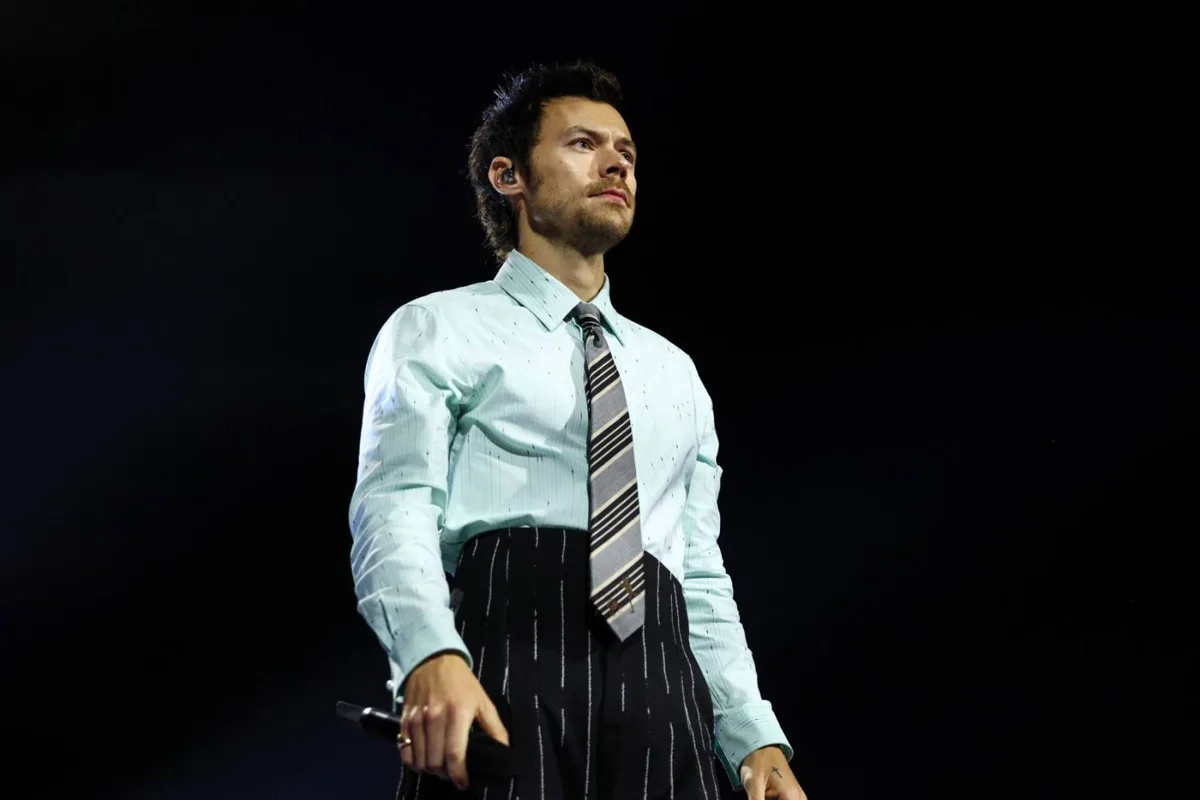 Harry Styles Performs New Song Written for Liam Payne on Anniversary of His Death