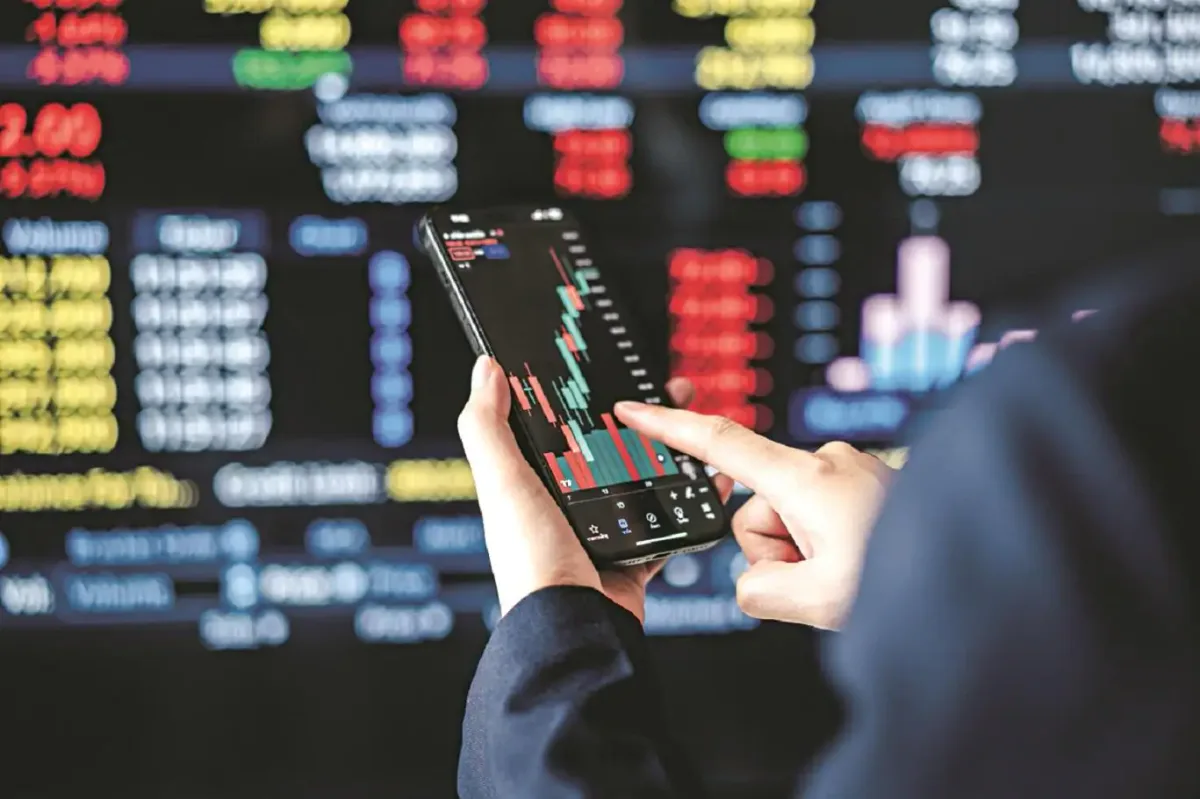 Stock Market LIVE: GIFT Nifty signals negative open; Asian markets fall on renewed US-Iran tension