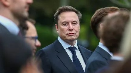 Guerre en Ukraine : Elon Musk suggère que le gouvernement américain est responsable d'un potentiel ralentissement du réseau militaire Starshield