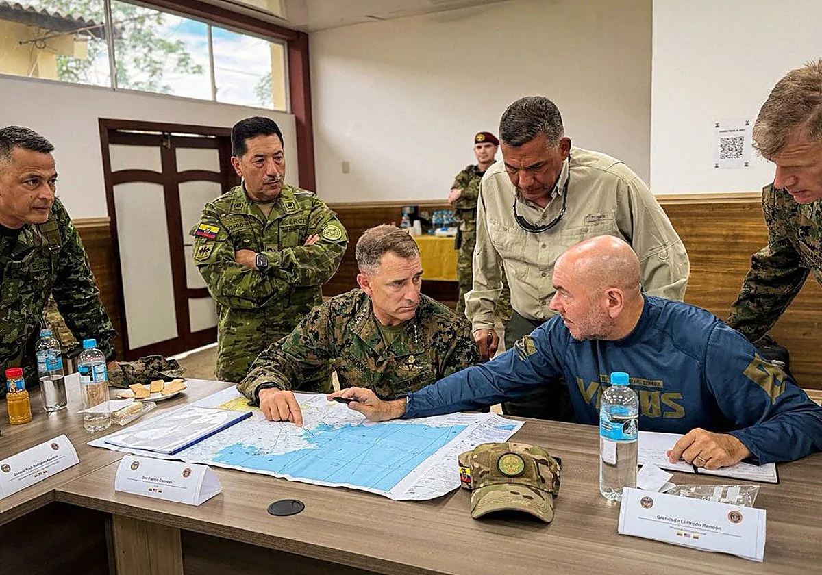 Ecuador y Colombia planifican una base binacional contra el narcotráfico con el auspicio de EE.UU.