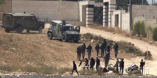 Cisjordanie : l’ambassadeur des Etats-Unis en Israël qualifie d’« acte de terreur » le siège de maisons palestiniennes par des colons israéliens