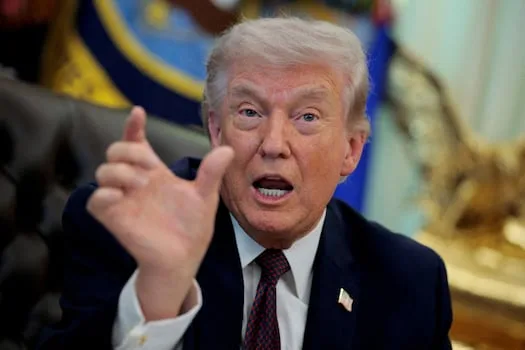 Trump threatens economic consequences for any country that supports Iran