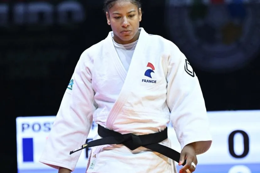Posvite en argent en -78 kg au Grand Prix de Lima, Malonga 5e