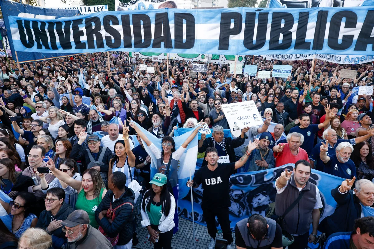 A qué hora es la Marcha Universitaria de hoy, 15 de octubre