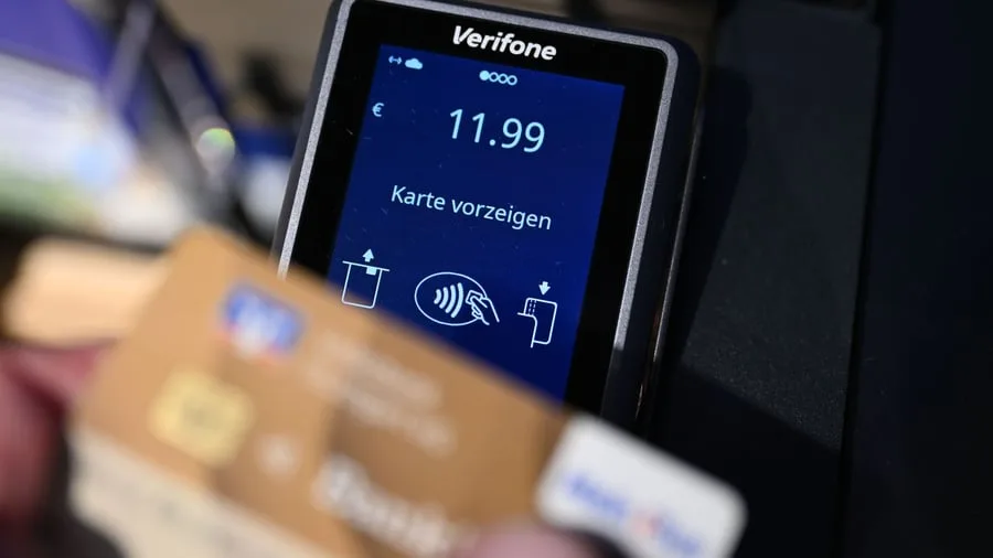 Bargeldloses Bezahlen: Girocard mit Rekordzahlen – kontaktlos boomt