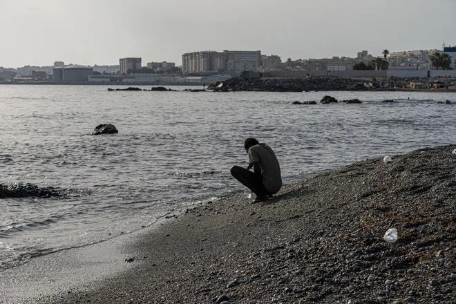 La UE trabaja ya en ofrecer a España el refuerzo de Frontex y Europol ante la todavía "compleja" situación de Ceuta