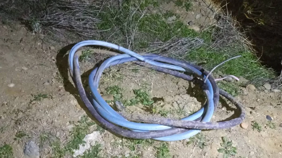 Chubut: robaron 600 metros de cables de cobre y dejaron fuera de servicio tres pozos petroleros