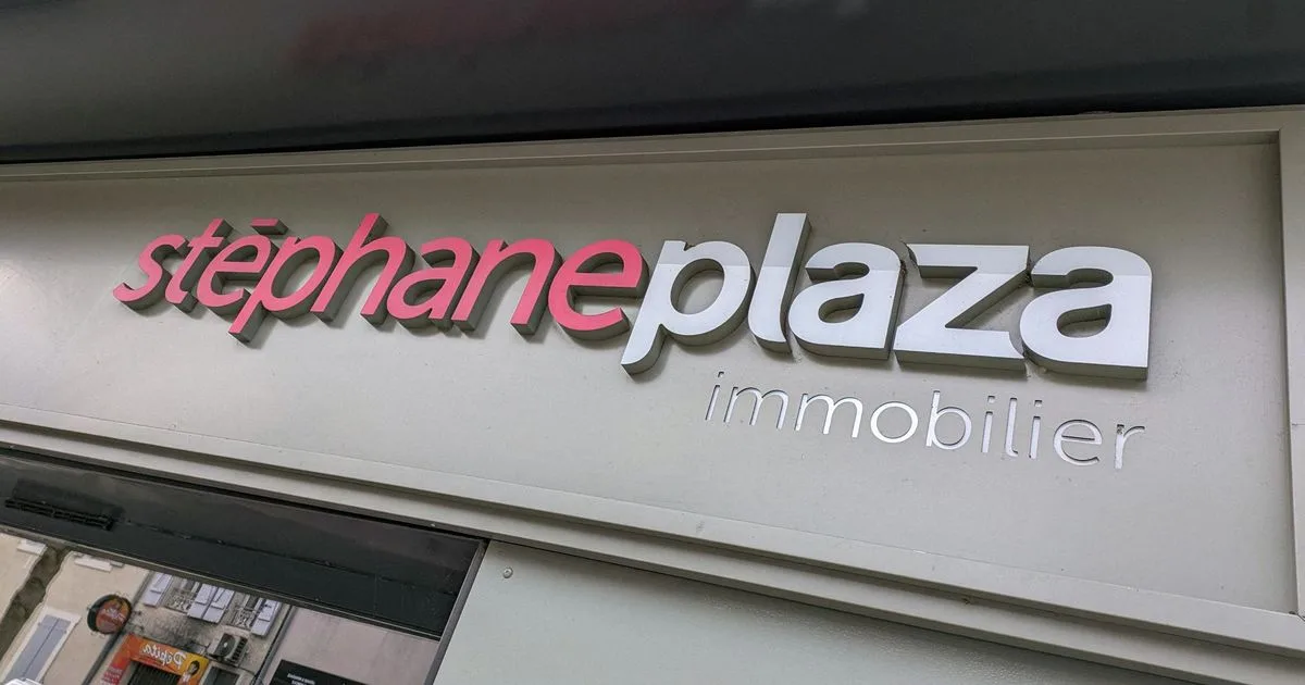 « Le nom n’est finalement pas un frein » : pourquoi le repreneur de Stéphane Plaza Immobilier mise sur l’animateur malgré la tempête judiciaire