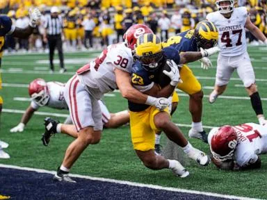 Michigan bounces back and beats No. 11 Oklahoma 17-10 after an INT late in game sets up go-ahead TD
