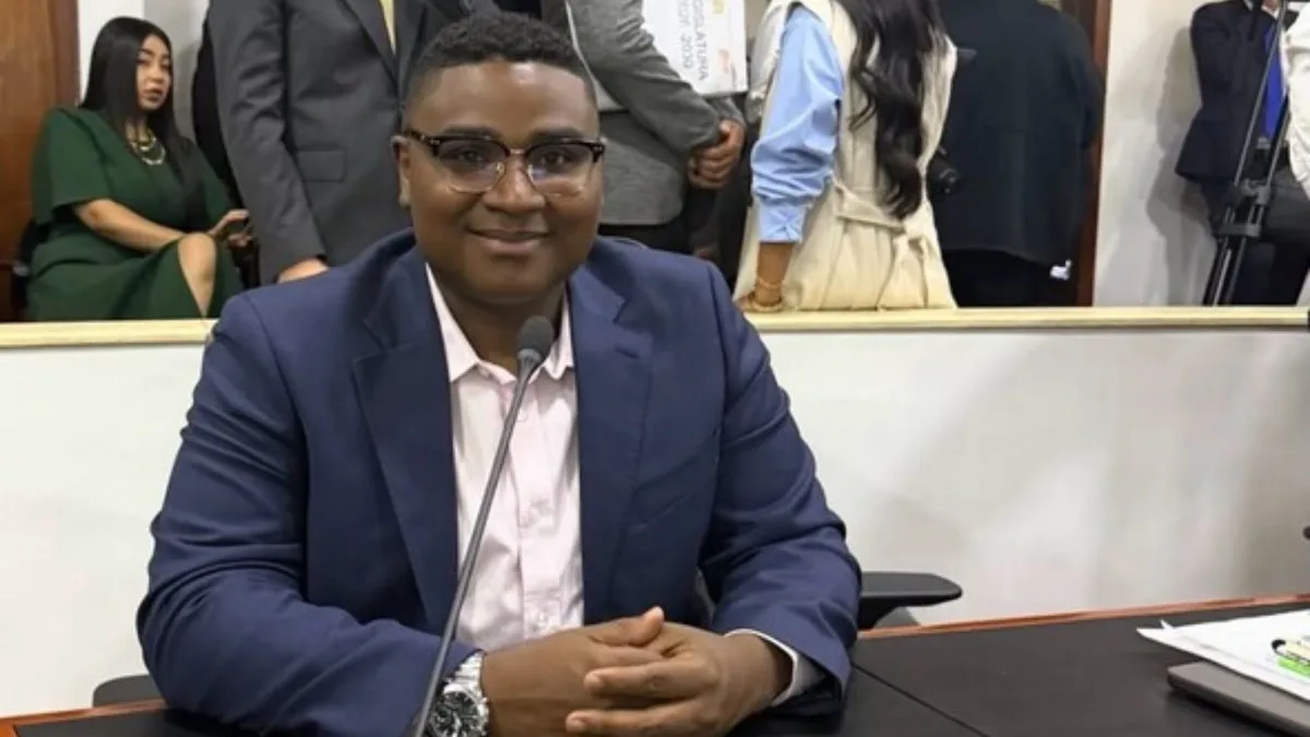El congresista Óscar Benavides deberá responder ante la Corte Suprema por recibir donaciones en efectivo para las víctimas del terremoto en Chocó: ya hay fecha para la diligencia