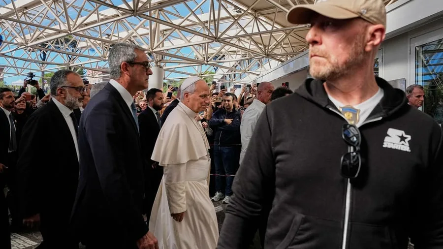 Katholische Kirche: Papst „erfolgreich“ an der Lunge operiert