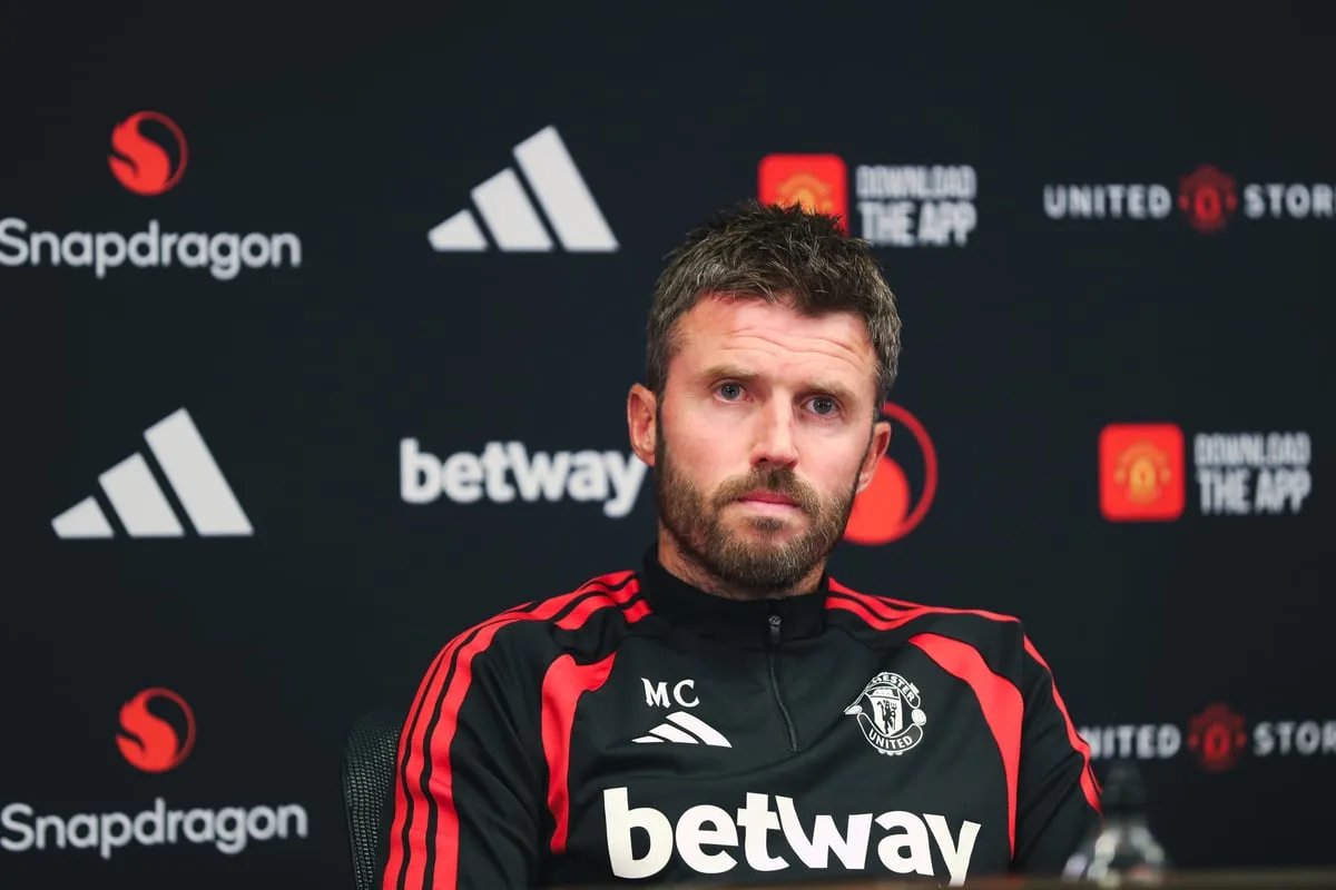 Michael Carrick reveals Benjamin Sesko injury latest in new Manchester United update