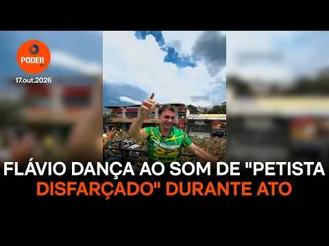 Flávio dança ao som de funk durante ato em Vitória; assista