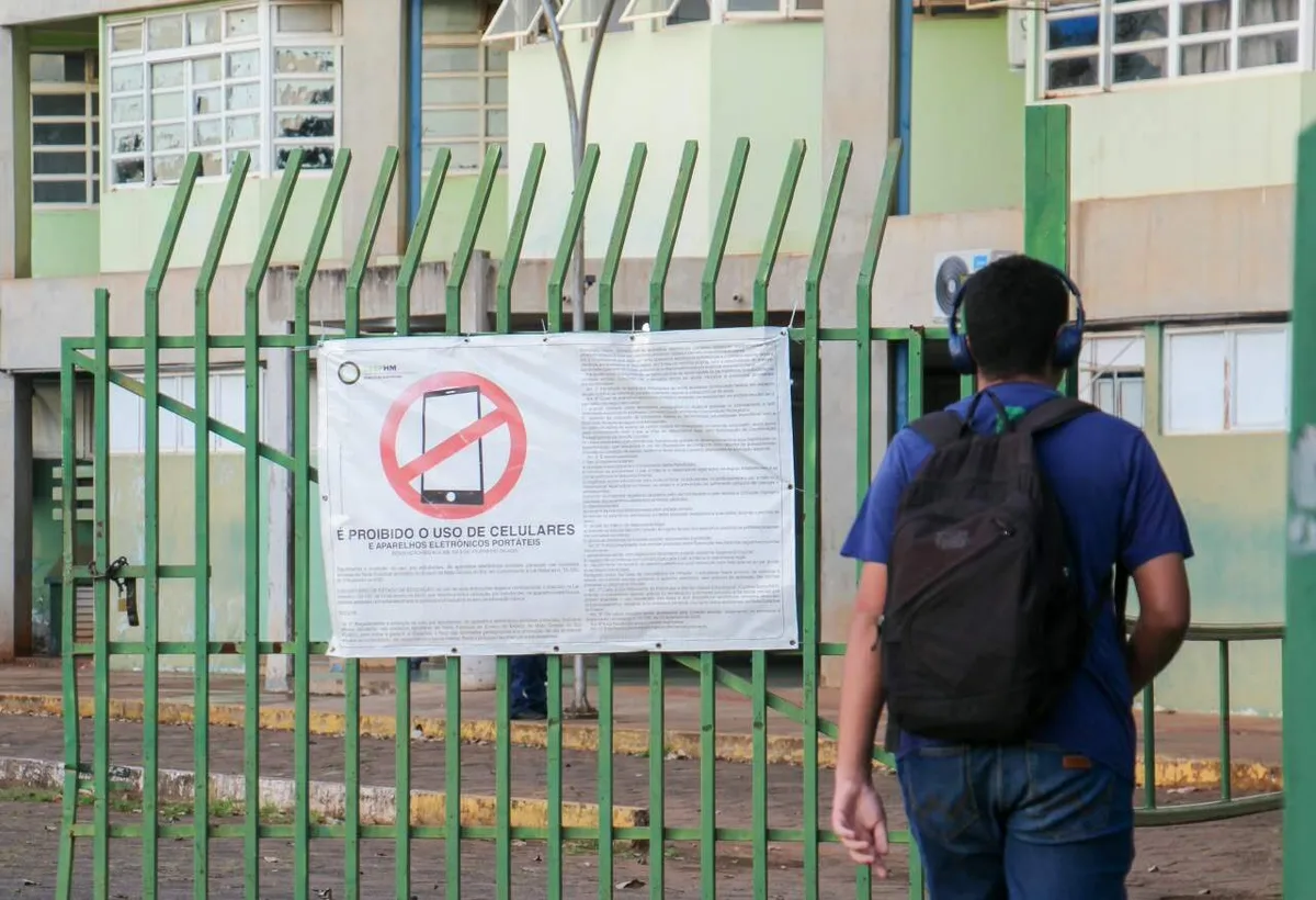No Dia do Professor, você incentivaria seu filho a seguir essa carreira?