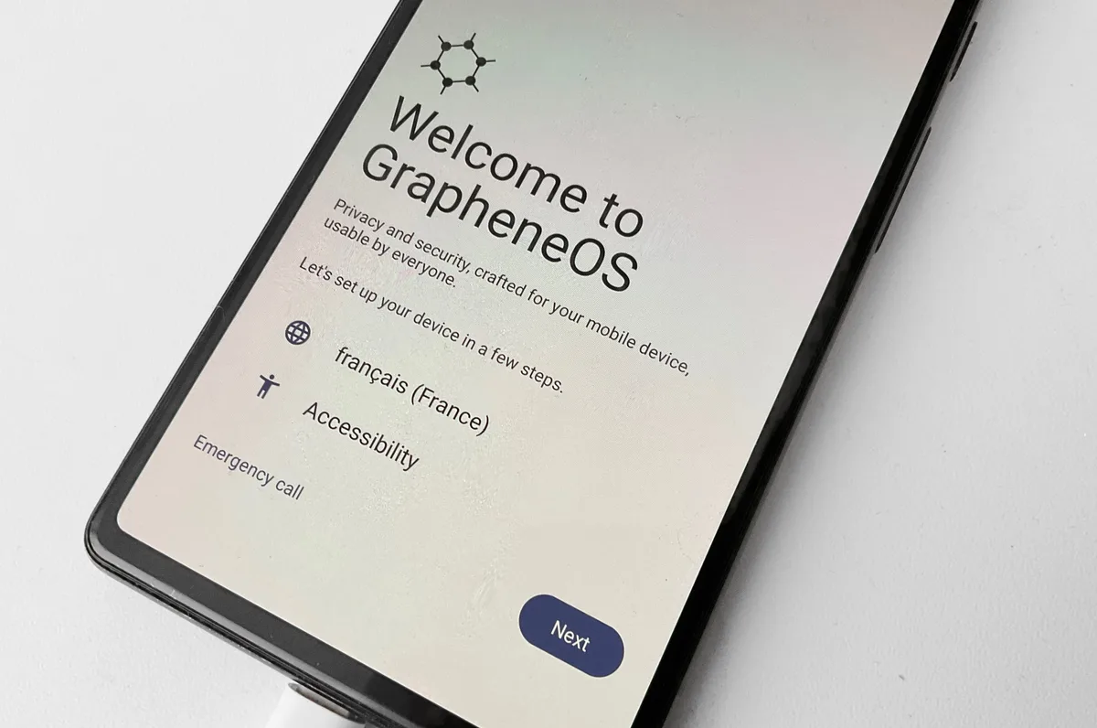 7 ans de mises à jour, support des Razr, GrapheneOS partage de nouvelles informations