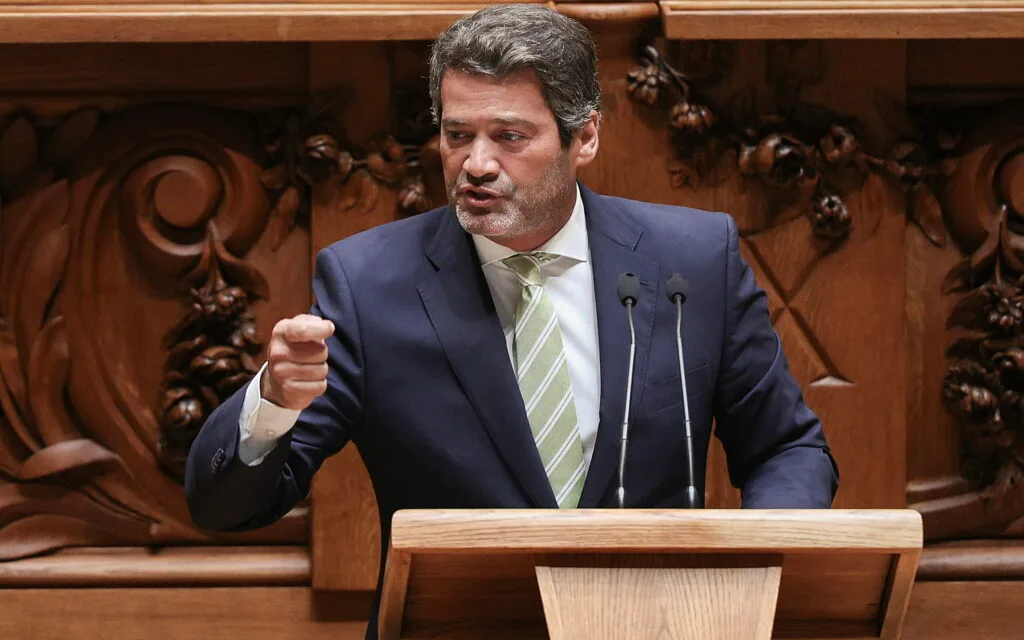 Chega e PSD trocam insultos em debate sobre portagens com acusações de “aldrabice”