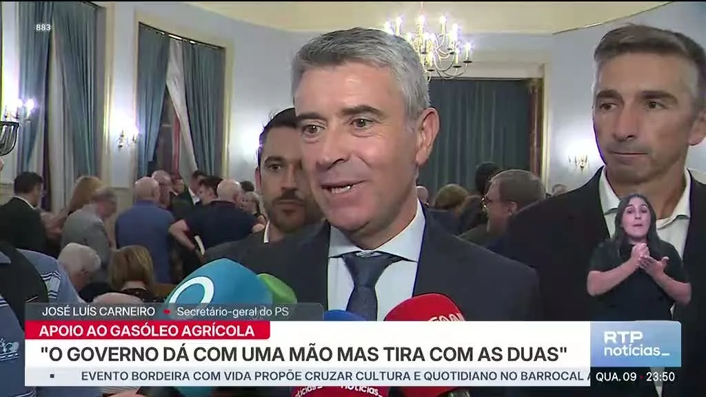 Carneiro critica Governo e avisa para dificuldades das famílias