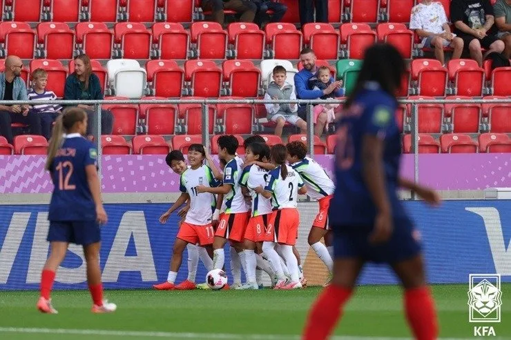 U20 여자축구, 월드컵 첫 경기서 ‘강호’ 프랑스와 1-1 무승부