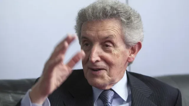 Mota Amaral insiste que base da autonomia é "congregar os Açores todos"