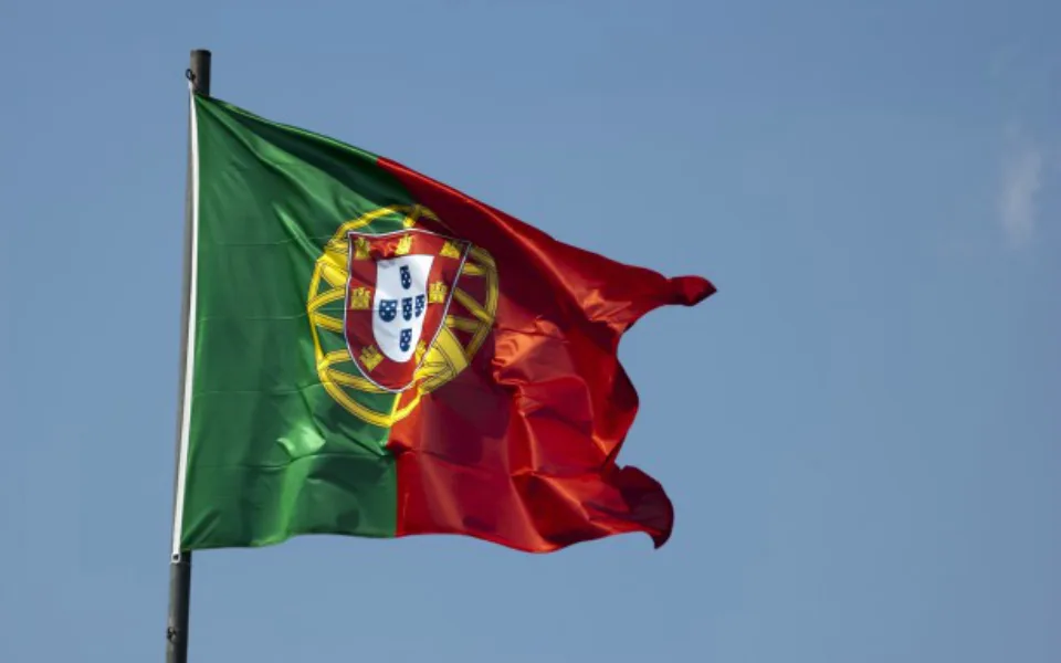 DBRS: crescimento económico protege Portugal, Espanha e Grécia de custos mais elevados com dívida