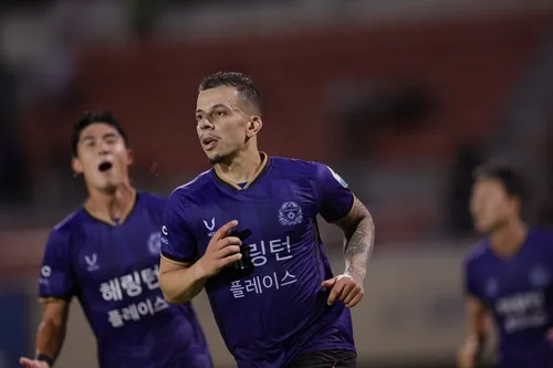 '4연패 끊은 멀티골' 안양 마테우스, K리그1 25라운드 MVP