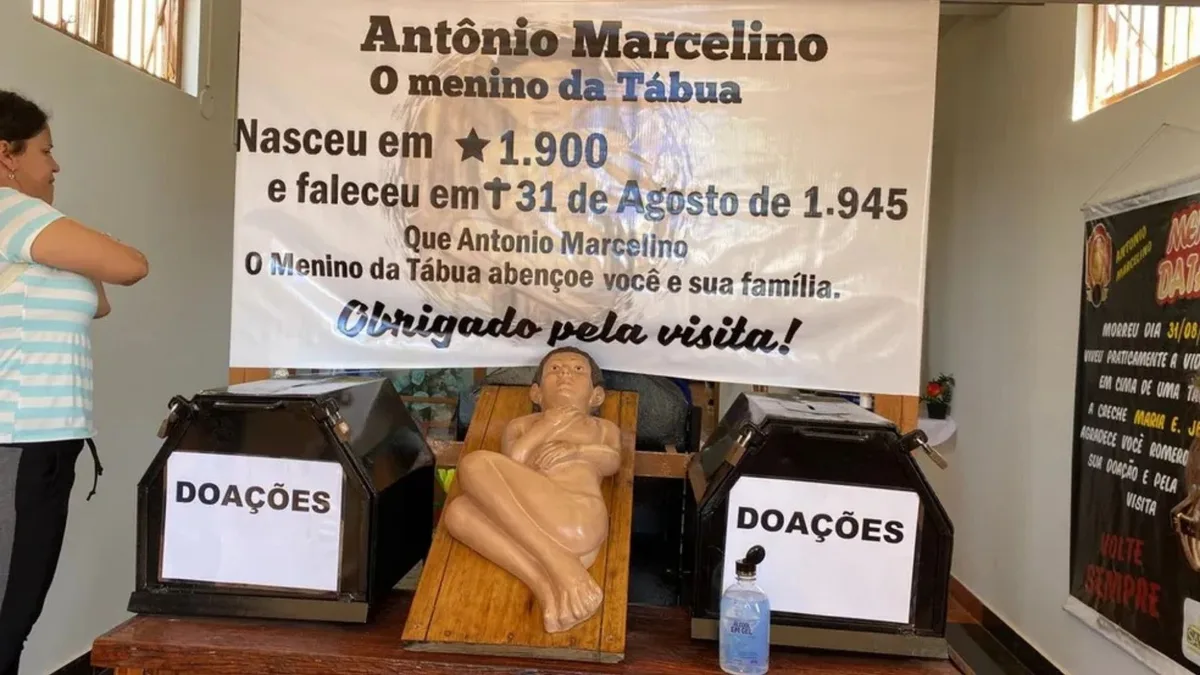 'Menino da Tábua': conheça relatos de fé que transformaram túmulo de morador de Maracaí em destino de romeiros