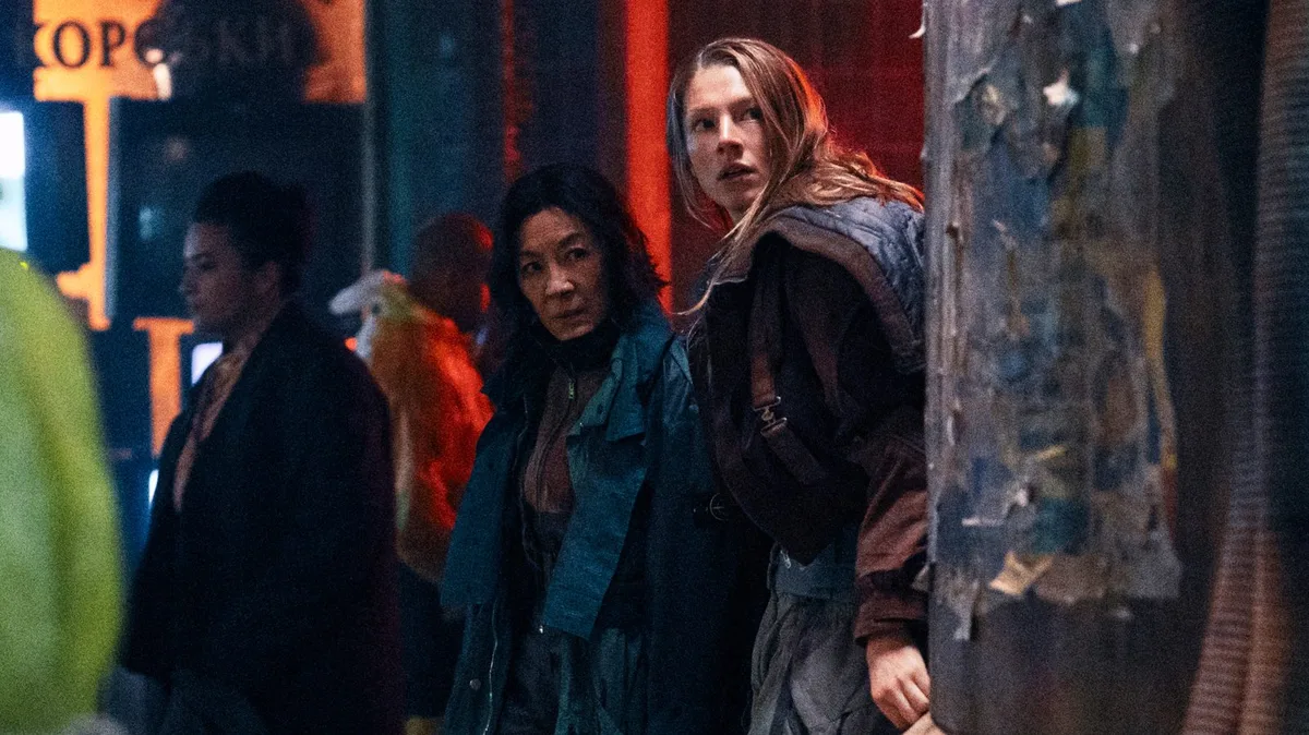 ‘Blade Runner 2099’ Trailer: Hunter Schafer Teams Up With Replicant Michelle Yeoh To Find “Cure For All Replicants” — NYCC