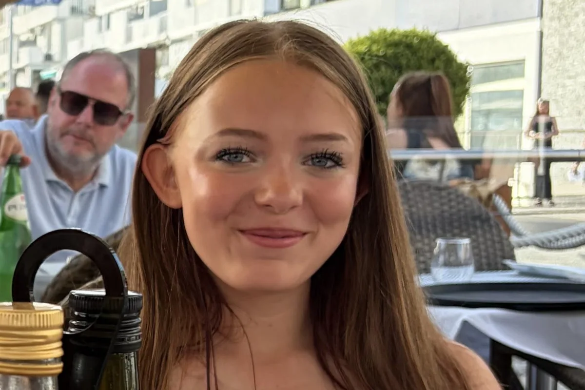 Teenage girl has dissolvable heart implant the size of 10p coin fitted in UK first