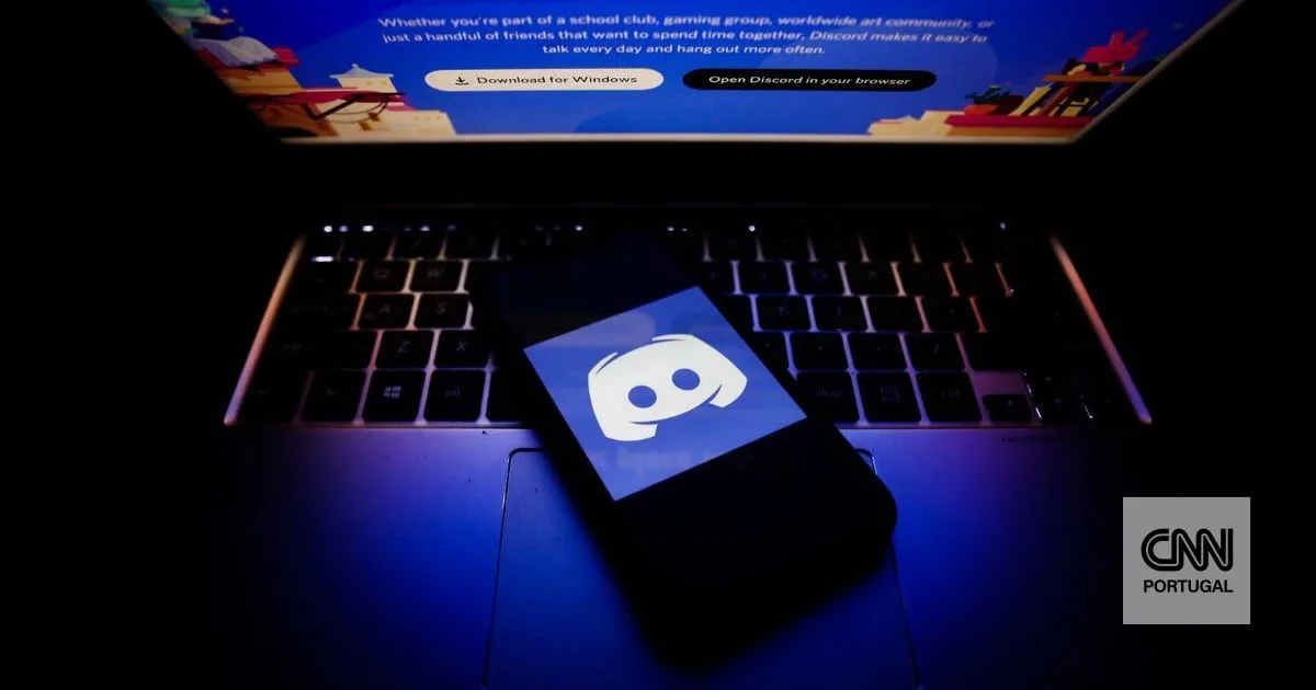 Governo brasileiro pede indemnização de mais de 80 milhões de euros à Discord após morte de adolescente