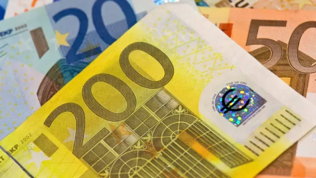 Pagamentos em atraso sobem para 706,1 milhões de euros até julho