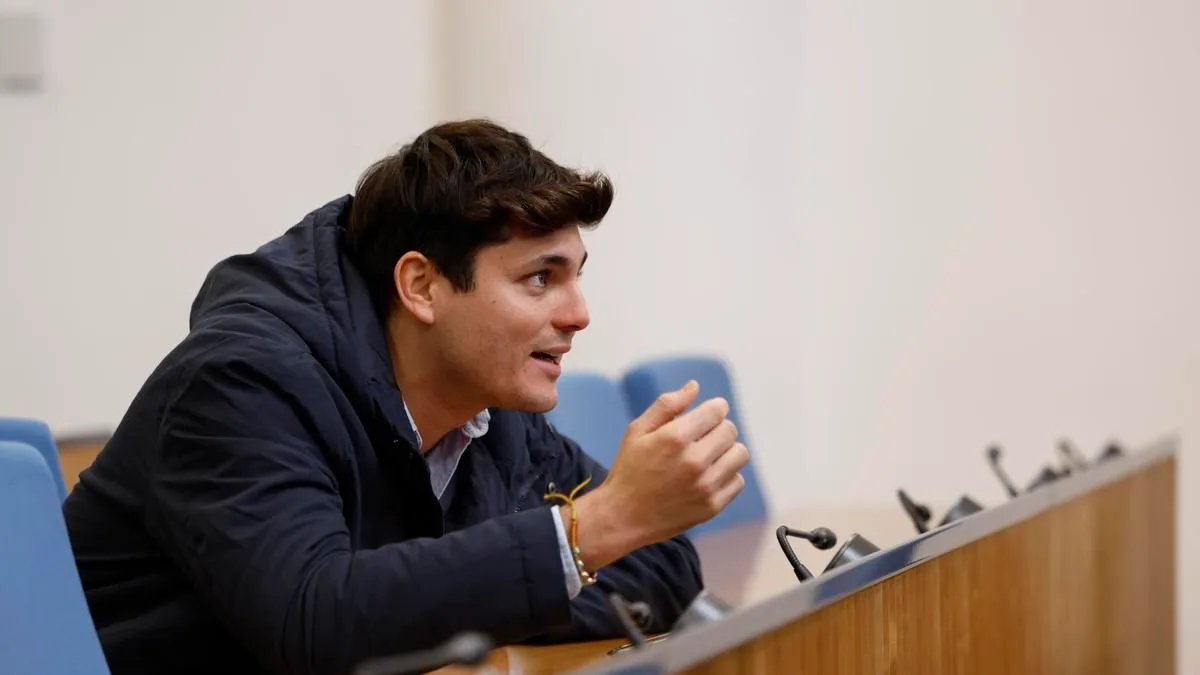 La Justicia imputa a Vito Quiles por coacciones a Begoña Gómez tras el hostigamiento en un restaurante