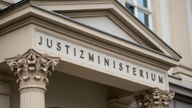 Gefangenenbefreiung: Minister Limbach will überfallene JVA-Mitarbeiter besuchen