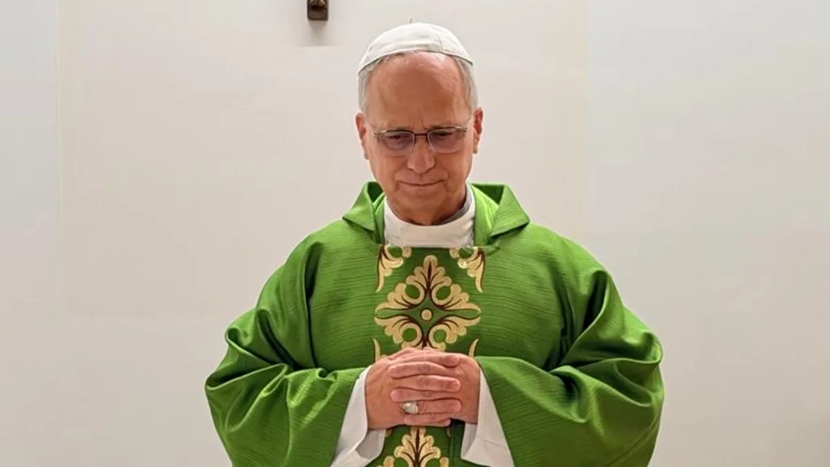 What the Pope said to Putin in call days after lung cancer surgery