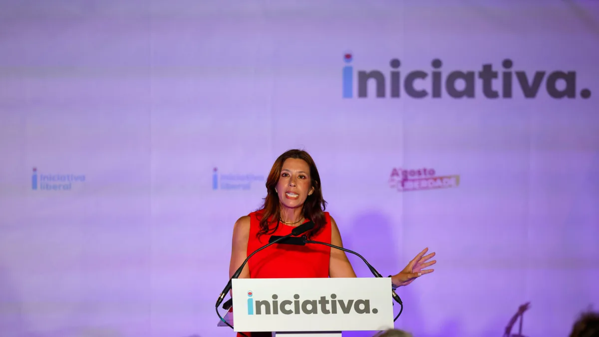 IL diz que classe média foi abandonada por PS e PSD e está “sob ataque”