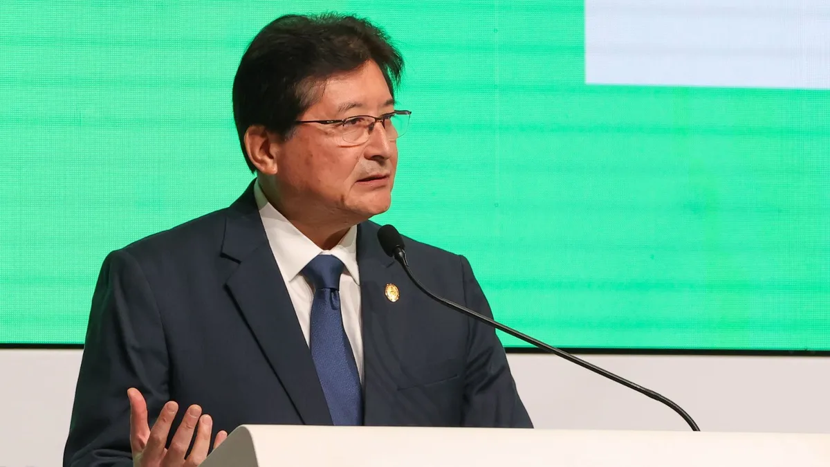 Juntos por el Perú impulsa interpelación contra el ministro de Energía y Minas por el incremento del precio de los combustibles