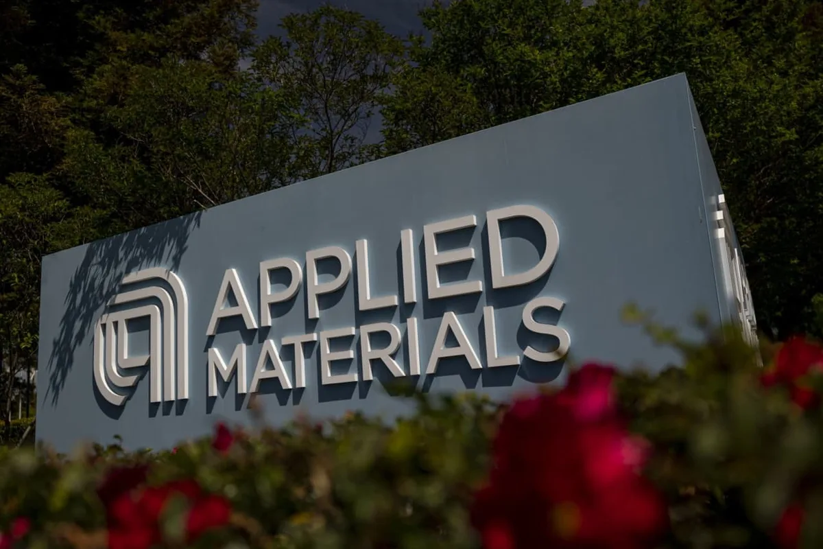 Applied Materials shares are down on guidance and margin concerns. Here’s why analysts say it’s time to buy.