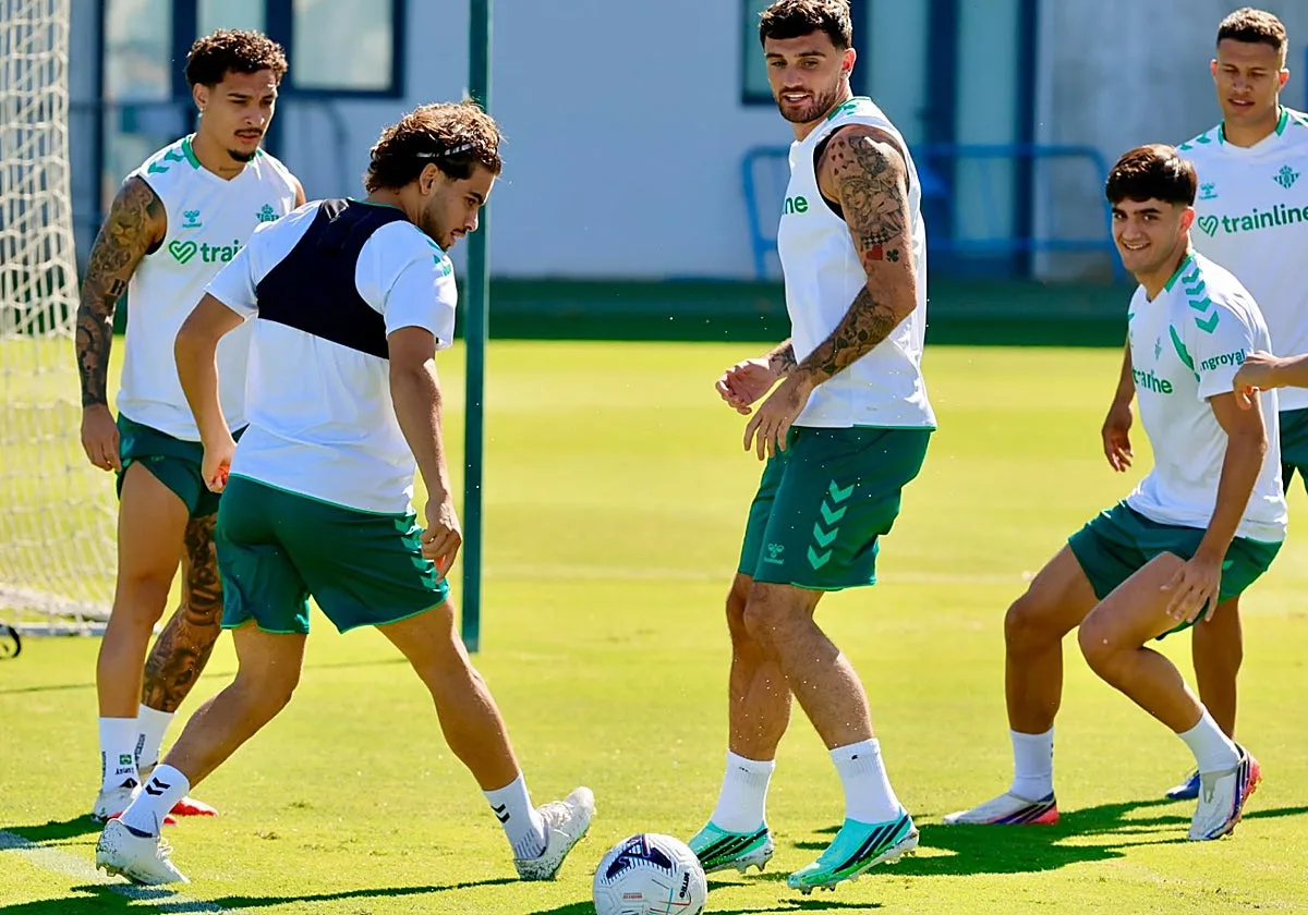 Antony y Cucho se apuntan al Villarreal - Betis